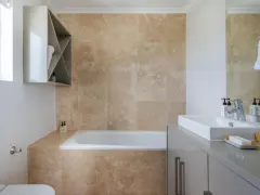 207 De Waterkant Place in Green Point – photo 7 thumbnail