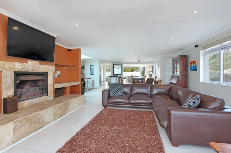 Bayview 40 in Bloubergstrand – photo 3