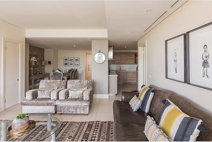 property_339fa6aa-f5b3-4ba8-b8b6-cb5013c8750f_6