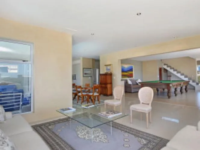 property_33f50219-2dc6-4932-85e9-21b38f6533c6_4