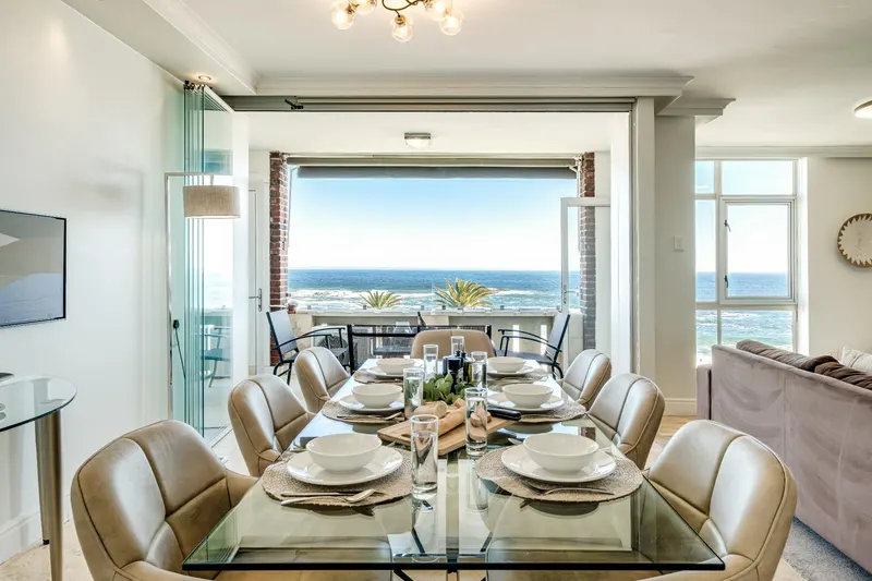 Cloud 9 in Camps Bay – photo 17