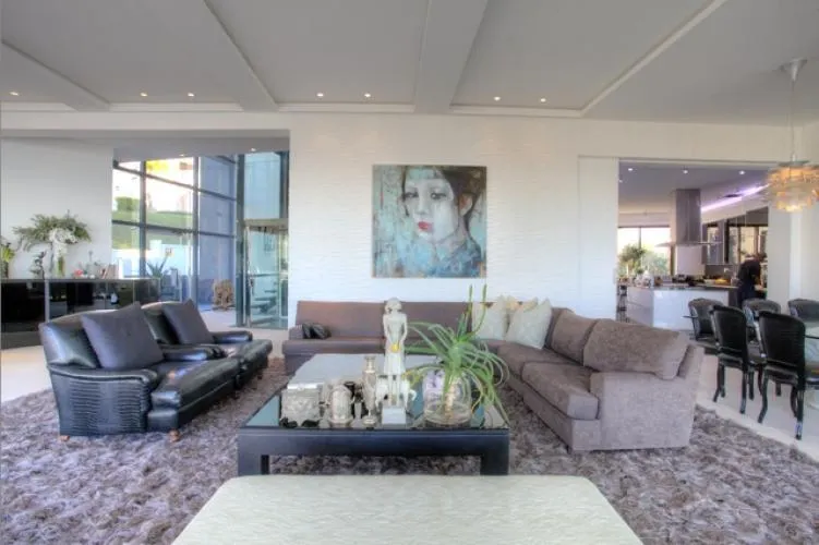 property_3402ea25-9511-49da-aa65-2e477cf4537d_1