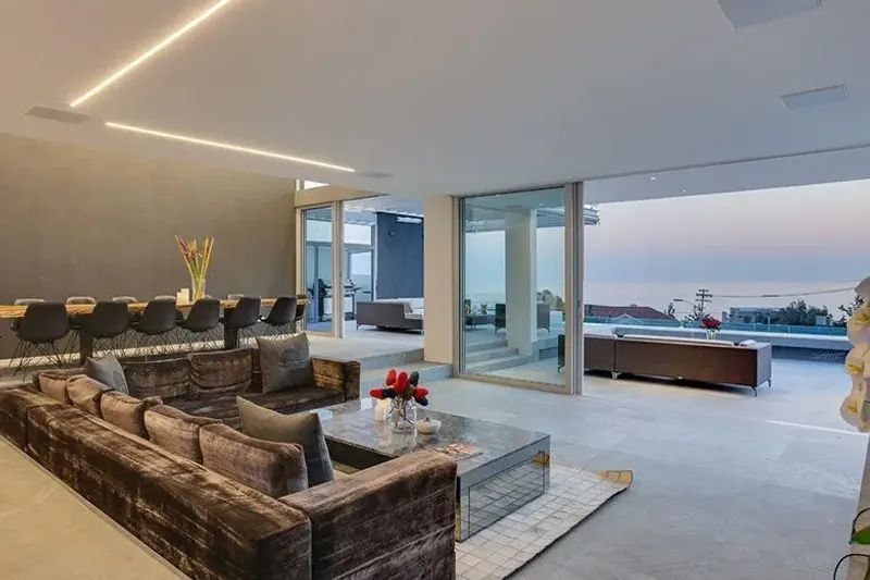 Willesdon Villa Vega in Camps Bay – photo 2