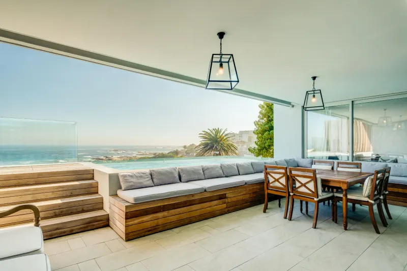 Caliche in Camps Bay – photo 20
