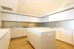 Belle Vista Penthouse in Mouille Point – photo 6 thumbnail