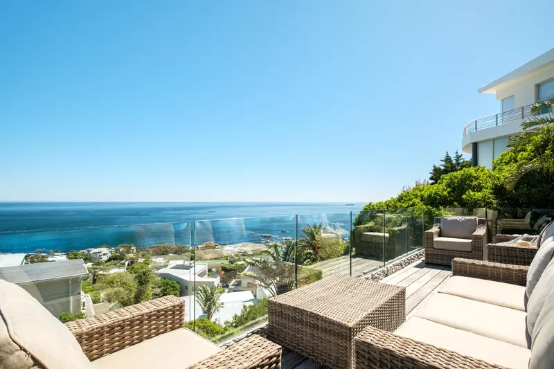 Beleza Villa in Camps Bay – photo 1