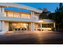 Geneva Sunsets in Camps Bay – photo 5 thumbnail