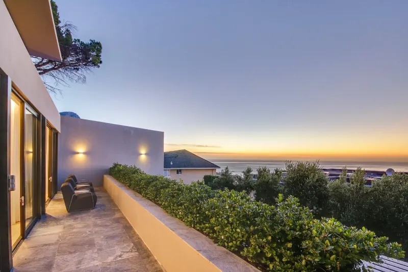 Geneva House in Camps Bay – photo 23