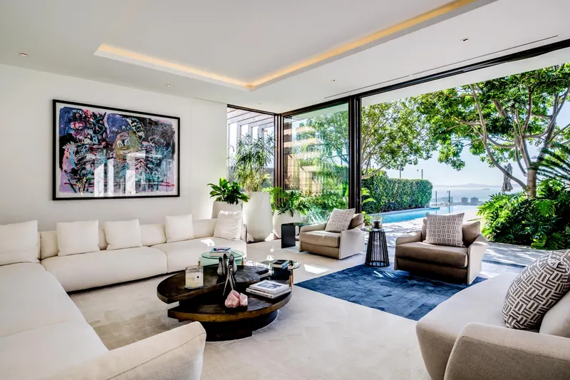 Eirian Villa in Fresnaye – photo 13