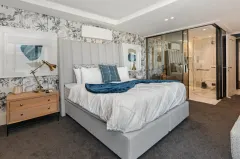 Aurum 302 in Bantry Bay – photo 4 thumbnail