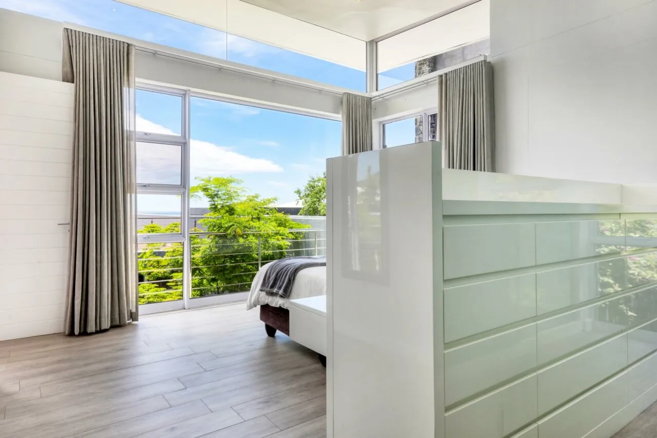 property_3489f520-9fc3-460b-942e-0b9bd821f4f0_28