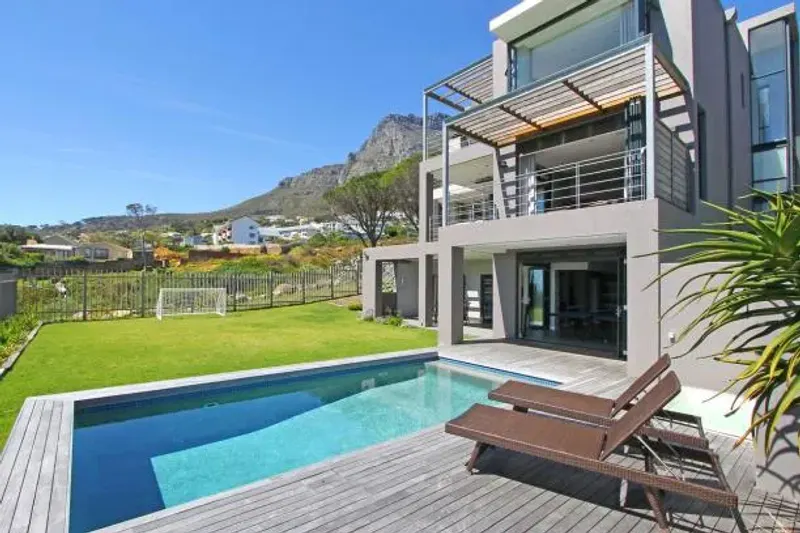 Kinnoul Villa in Camps Bay – photo 5