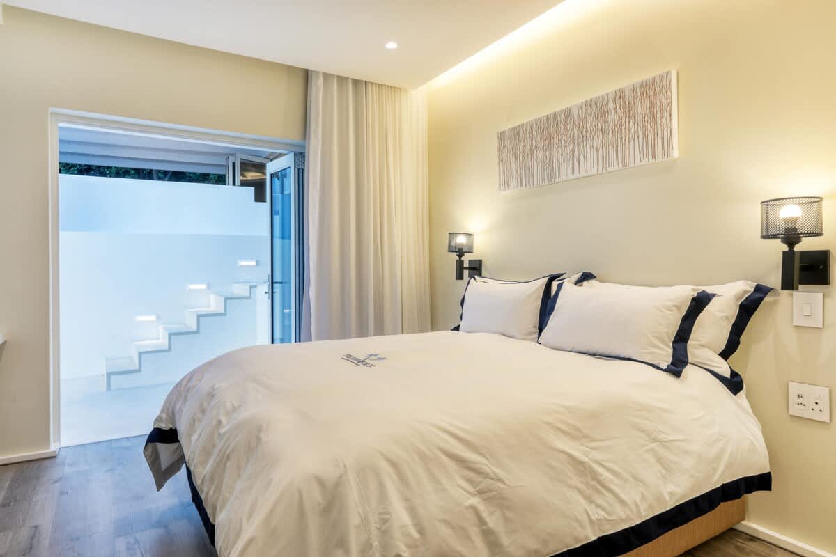 property_34bd0321-d90c-4535-be28-a394de42ae59_24