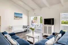 Villa Santorini in Hout Bay – photo 4 thumbnail