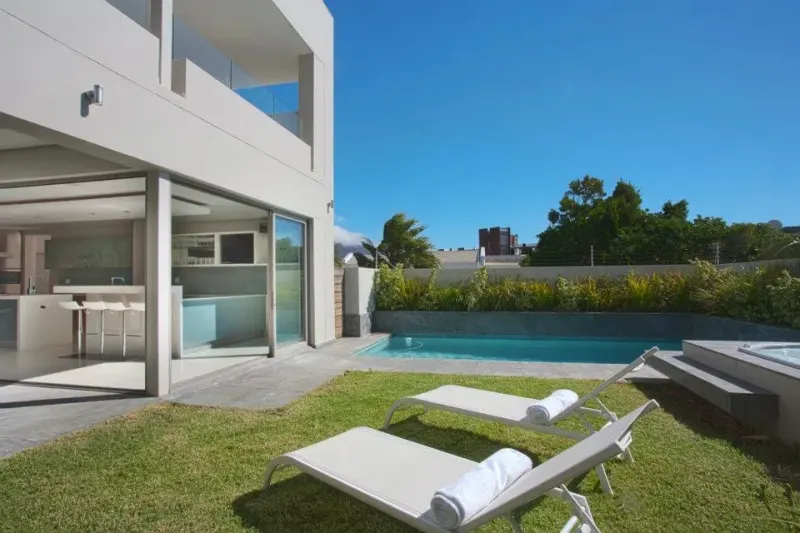 Lincoln Rd Villa in Camps Bay – photo 7