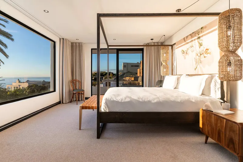 Cape House in Camps Bay – photo 27