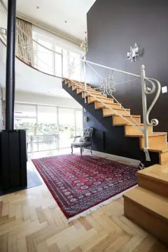 Pluke Villa in Newlands – photo 6 thumbnail