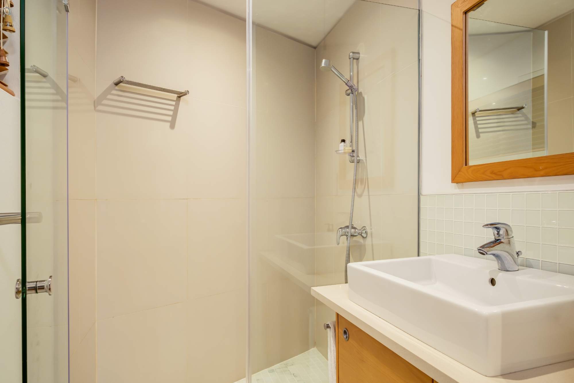 property_35250b72-0805-4174-8b78-8dd591f75964_38