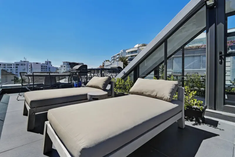 Bantry Luxe Apartment 3 in Bantry Bay – photo 3
