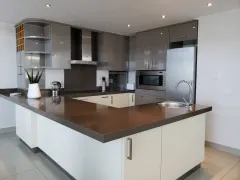Penthouse 4 in Camps Bay – photo 3 thumbnail