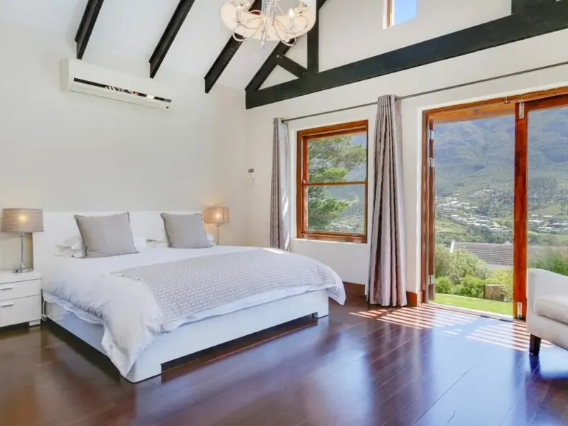 Oakwood Lane in Hout Bay – photo 11