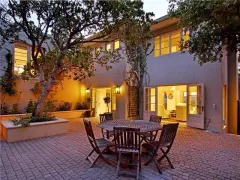 Dunkeld Villa in Camps Bay – photo 3 thumbnail
