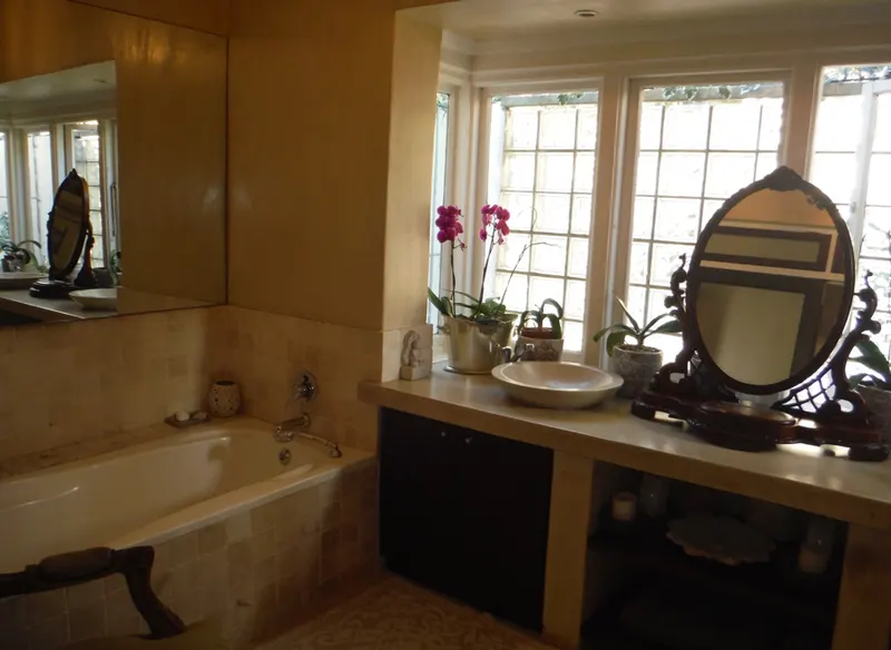 White House in Fresnaye – photo 6