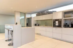 Aqua Penthouse in Camps Bay – photo 14 thumbnail