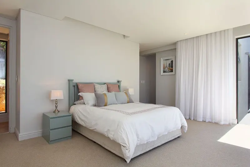 Constantia Zwaanswyk Villa in Steenberg Estate – photo 4