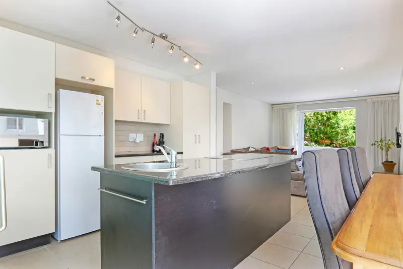 Saints Villa 4 Bed in Camps Bay – photo 3