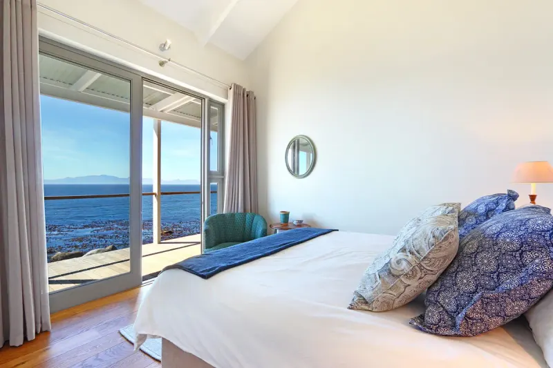 The Rocks Villa in Simon's Town – photo 15