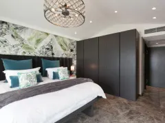 8 Glen Beach Villa in Camps Bay – photo 1 thumbnail