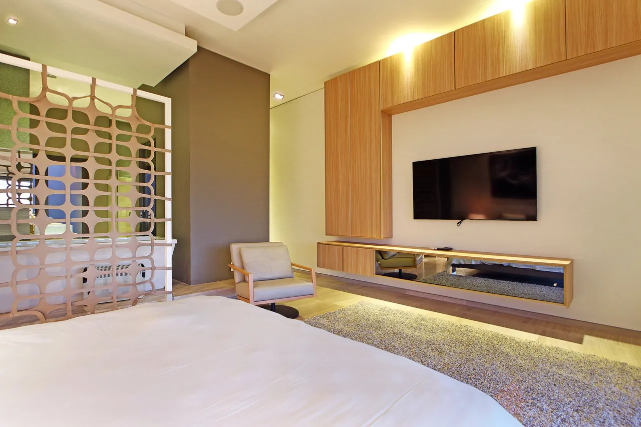 property_3702abb3-c4cb-4ef2-b9a0-eb45ae179e37_25