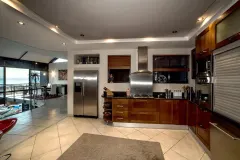 Springbok Road Villa in Signal Hill – photo 3 thumbnail