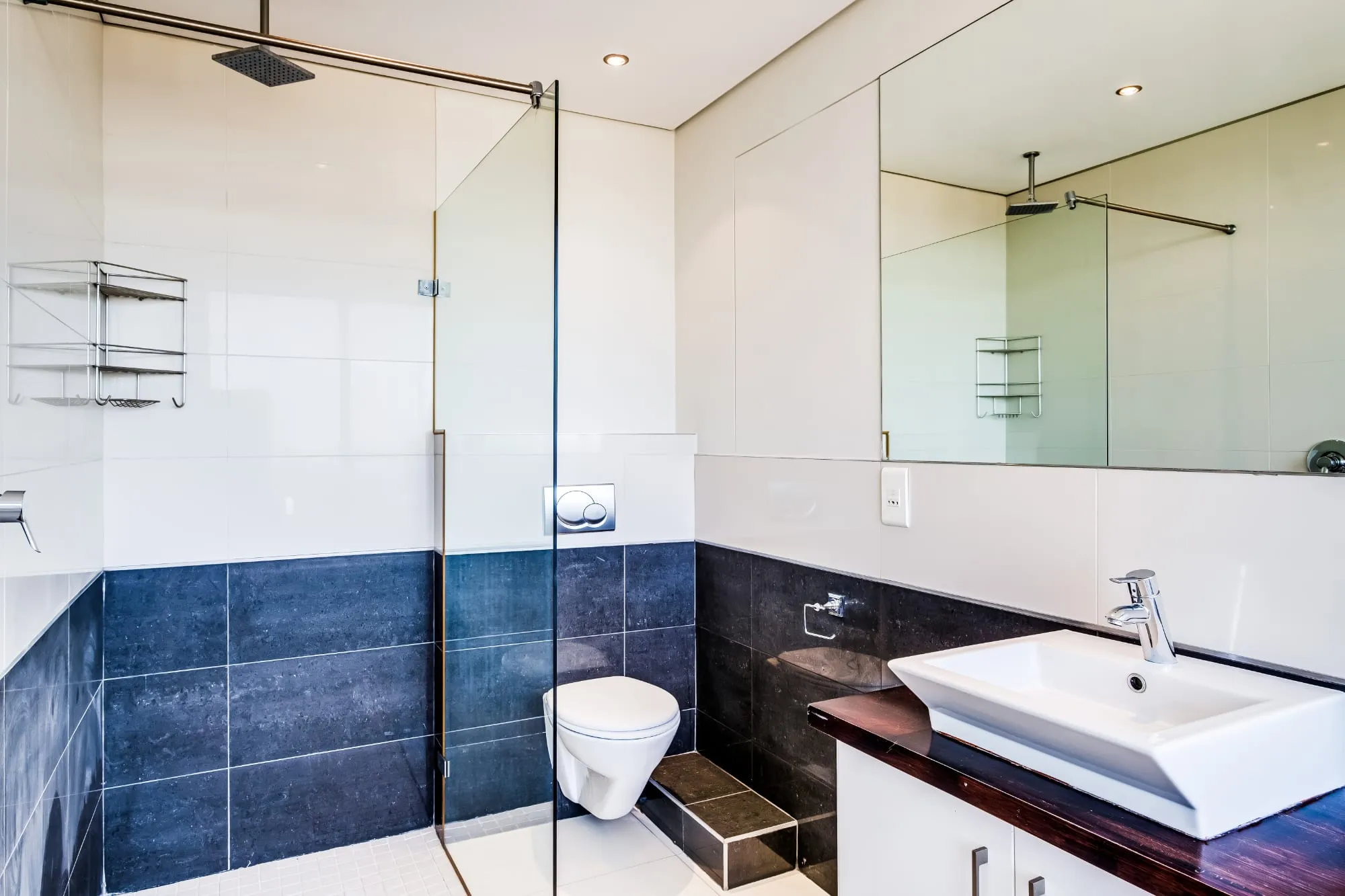 property_37bc89bb-77b1-4cca-b2e4-033a410ab5e8_23