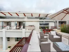 7 on 1st Crescent in Camps Bay – photo 3 thumbnail