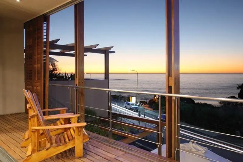 Glen Beach Villas 1 in Camps Bay – photo 21