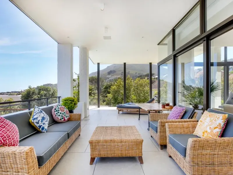 Villa Quebec Road in Camps Bay – photo 4