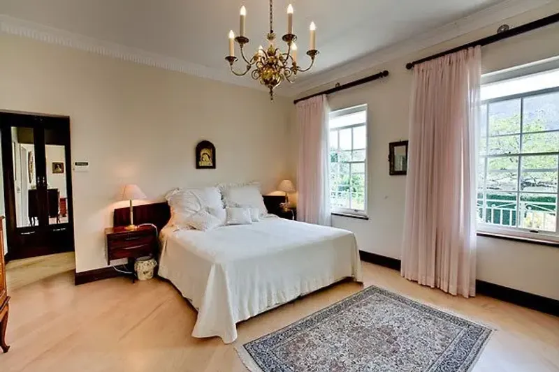 Canterbury Court in Bishopscourt – photo 8
