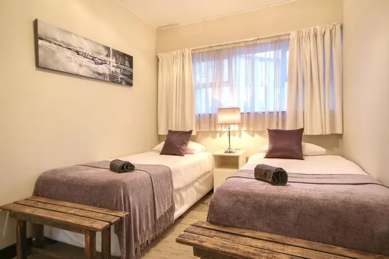 Hillside Heights in Green Point – photo 2