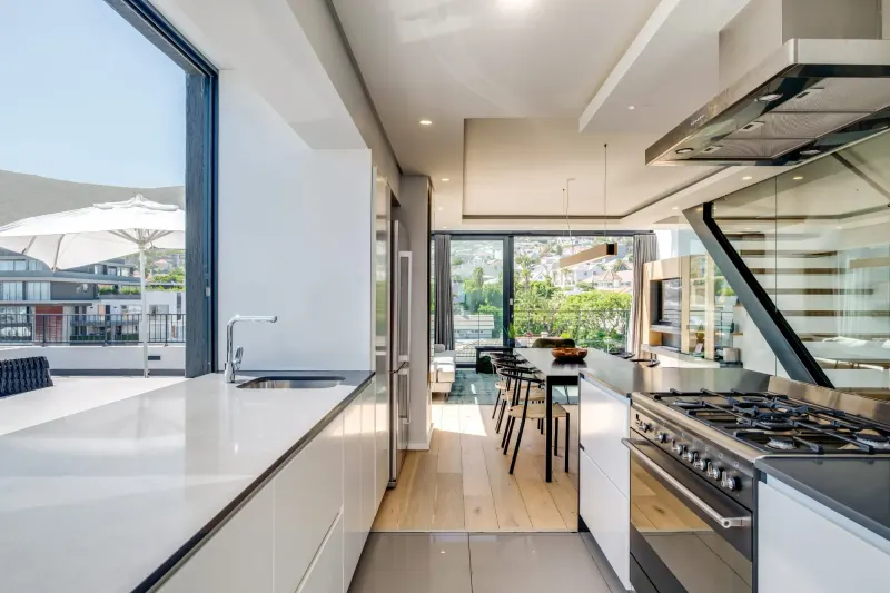 Quendon Penthouse in Sea Point – photo 7
