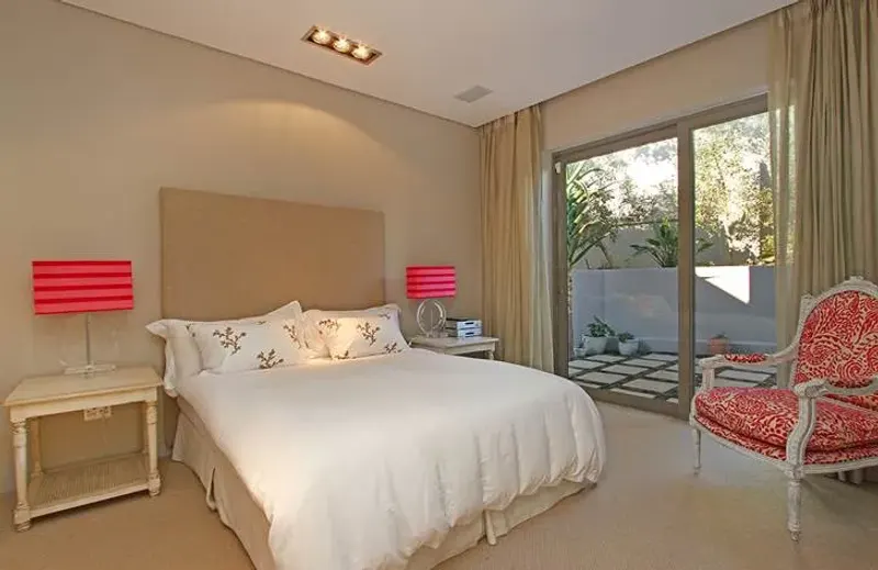 16 Woodford Villa in Camps Bay – photo 9