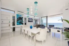 15 Views Penthouse in Camps Bay – photo 17 thumbnail