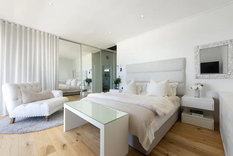 Bungalow Sands in Clifton – photo 6