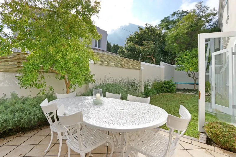 King Street Villa in Scott Estate – photo 10
