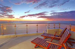 Infinity Penthouse in West Beach – photo 4 thumbnail