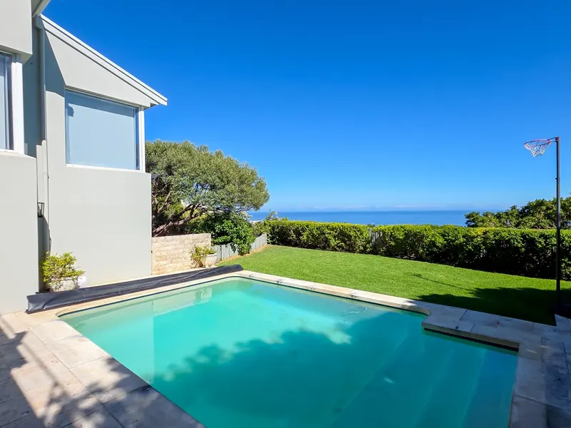 Theresa Avenue Villa in Bakoven – photo 43