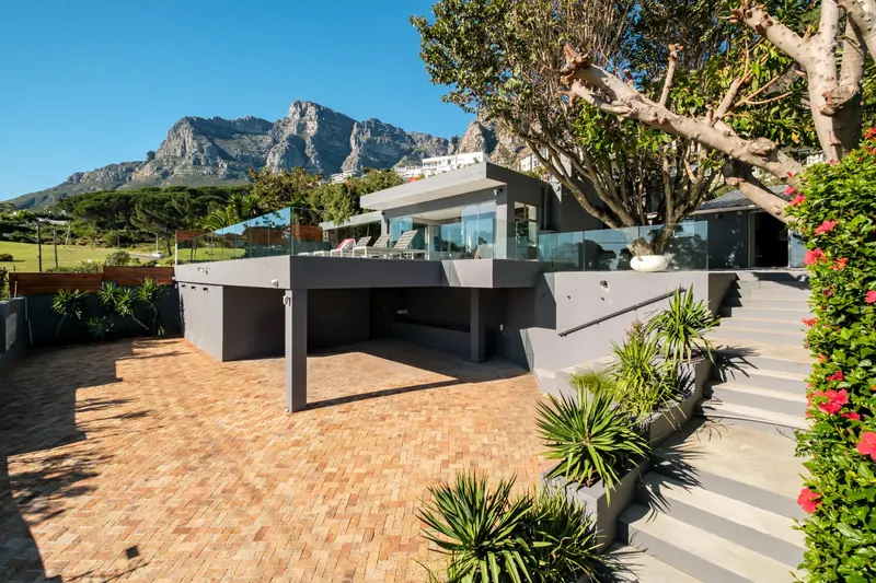 Valtameri in Camps Bay – photo 43