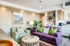 Skyshore Apartment in Mouille Point – photo 8 thumbnail