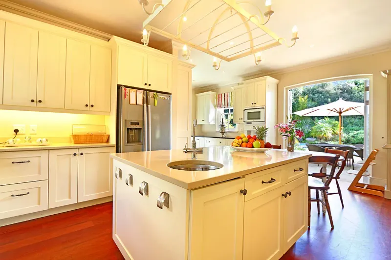 5 Star Constantia in Constantia Heights – photo 6